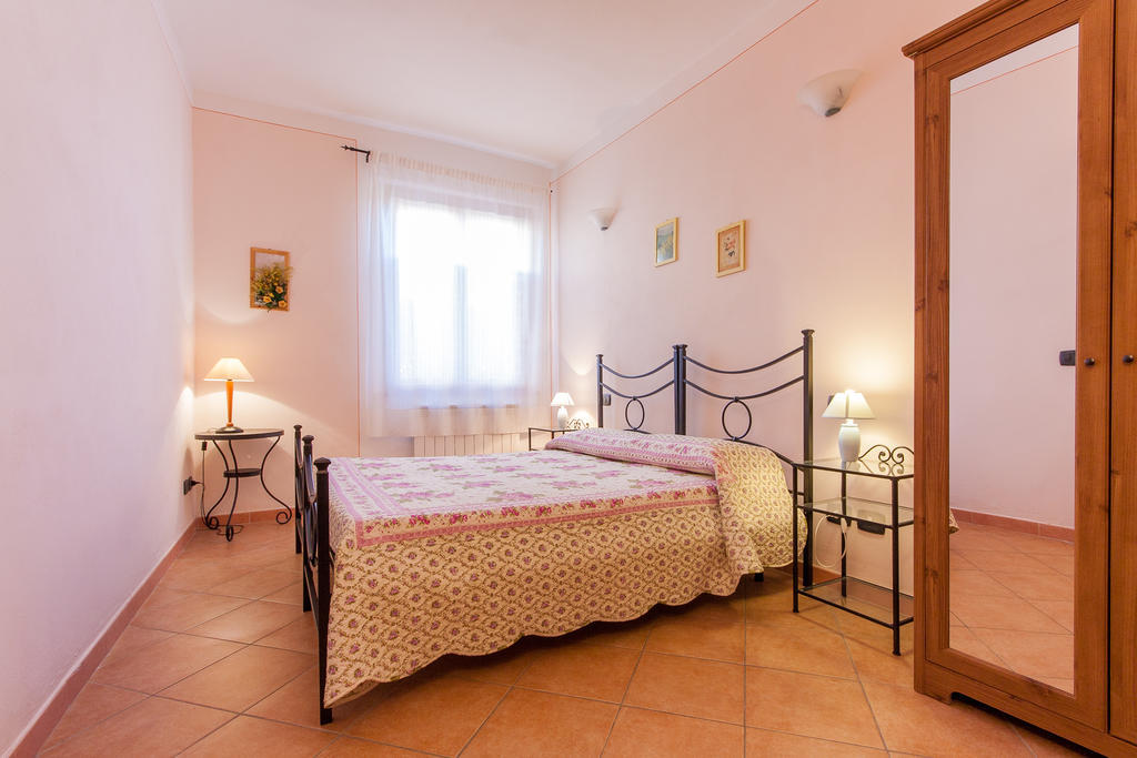 Agriturismo Podere Camollia Costalpino Zimmer foto